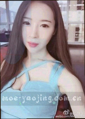 抽象几何封面，明黄与青色声道波形构成音乐题材画面